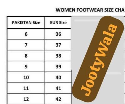 Stylish Women's Casual Fabric Sneakers